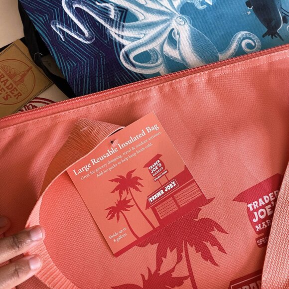 Trader Joe's LIMITED Set: XL PEACH Edition Tote, Shedd Ocean Bag, & TJs Canvas - Picture 10 of 11